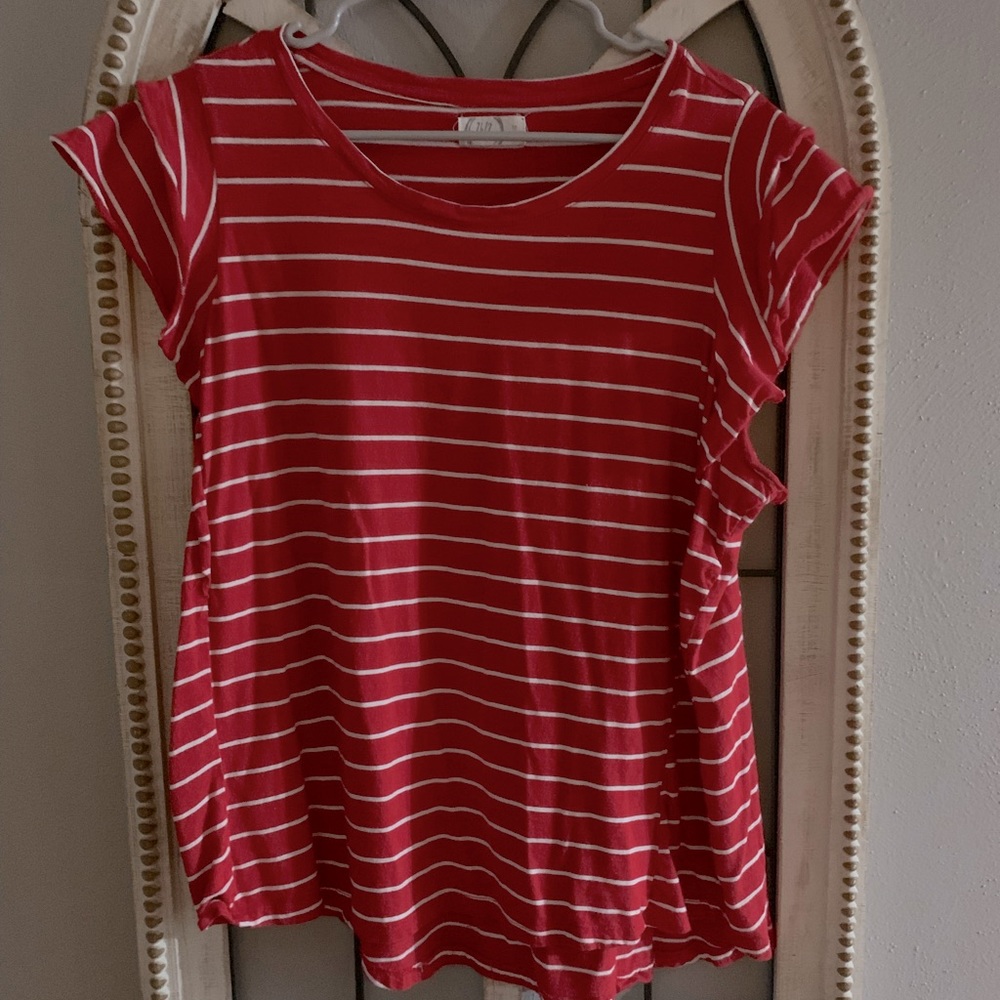 Ruffle sleeves top size 1X